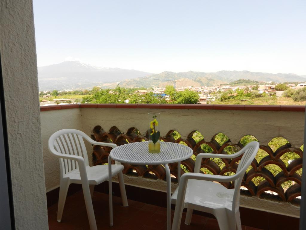 Villa Collina Giardini Naxos Værelse billede