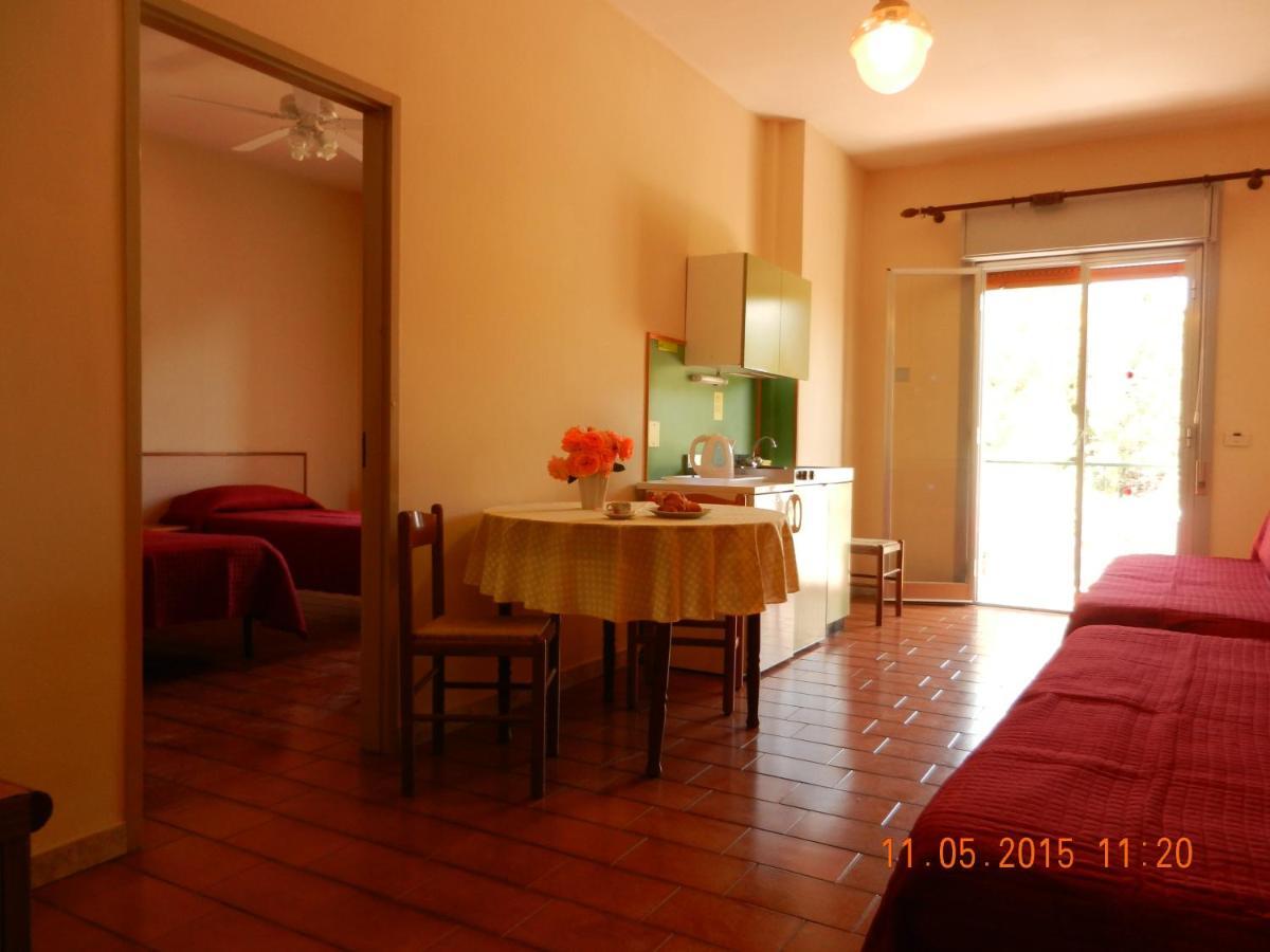 Villa Collina Giardini Naxos Værelse billede